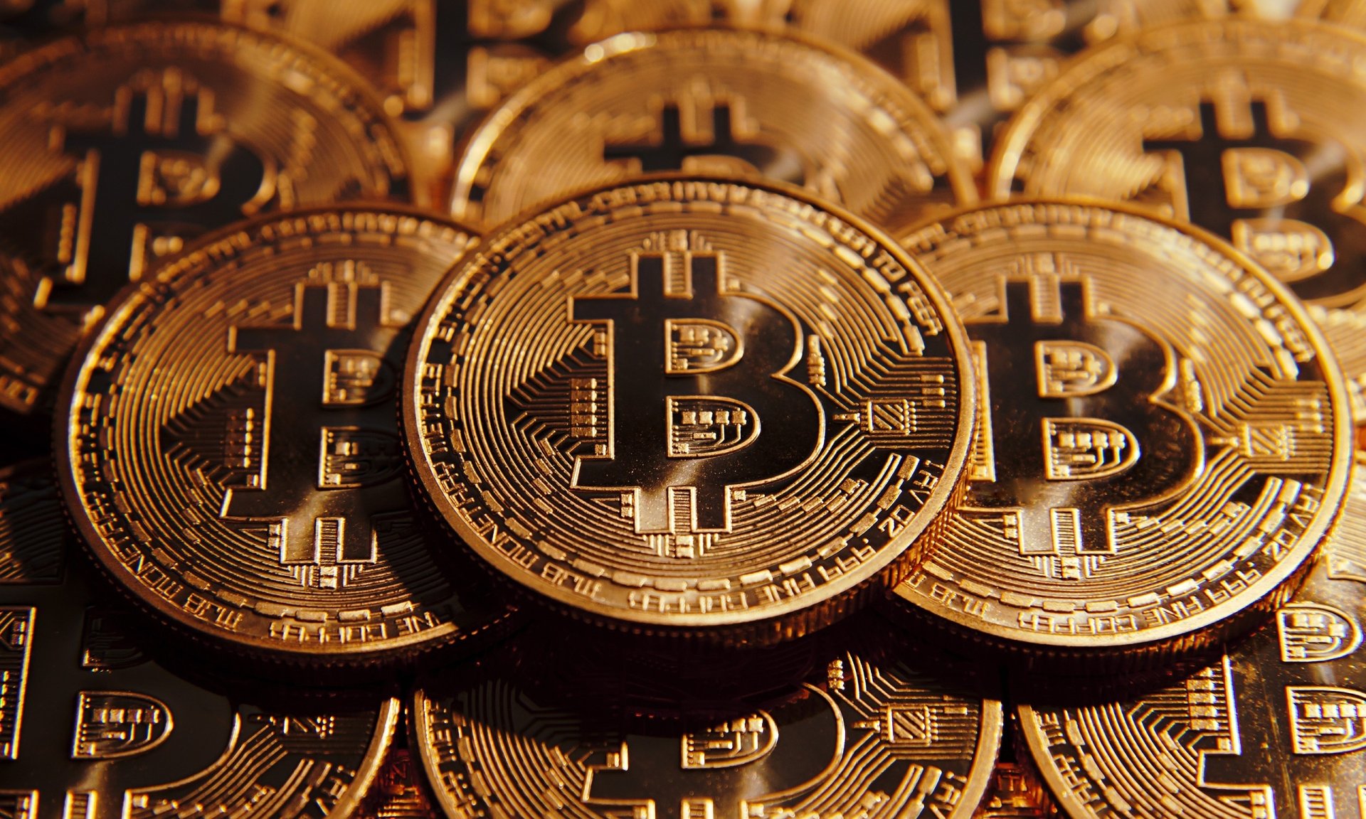 hova lehet befektetni a bitcoint